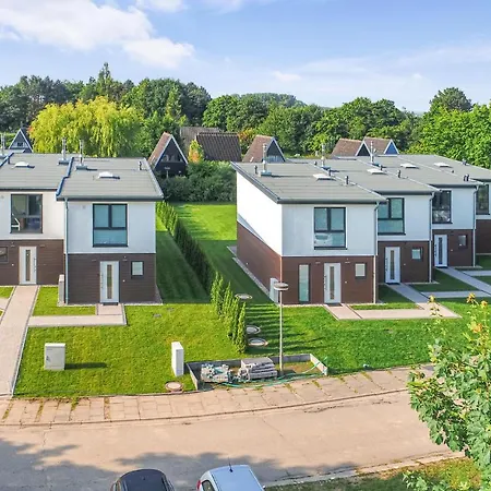 Baltic Village-damp Nyaraló